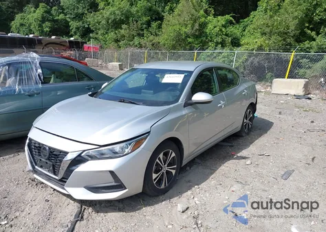 2021 Nissan Sentra Sv Xtronic Cvt z USA, uszkodzony, nr VIN 3N1AB8CV7MY270538